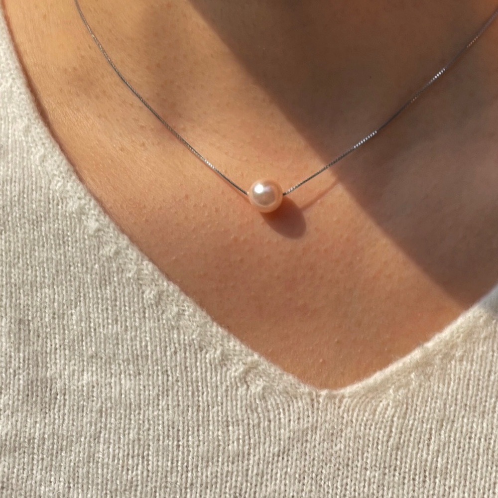 Stunning Freshwater cultured Pink Pearl Necklace in S925 Sterling Silver!